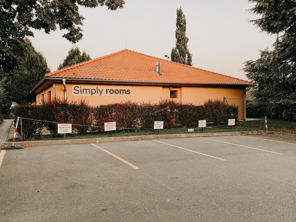 Simply Rooms Славков у Бърна Екстериор снимка