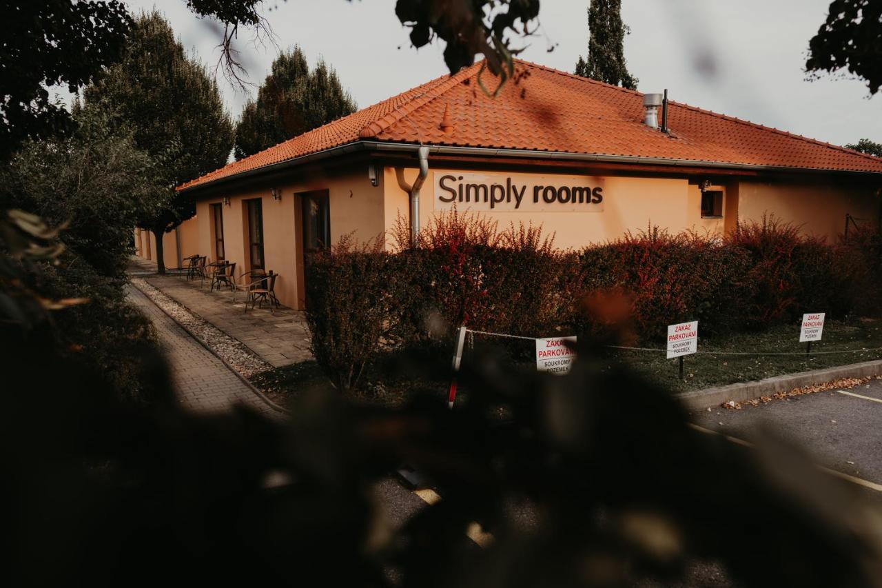 Simply Rooms Славков у Бърна Екстериор снимка
