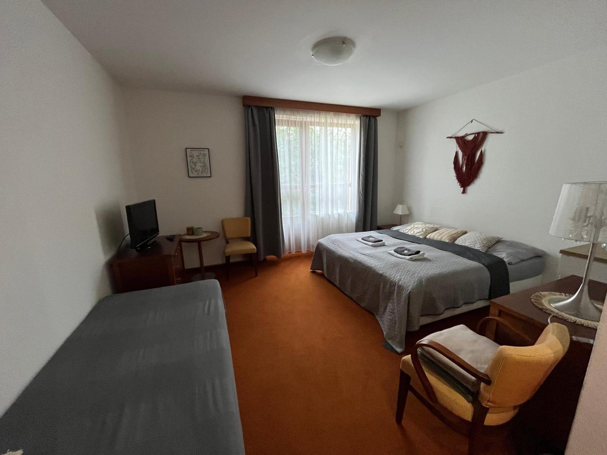Simply Rooms Славков у Бърна Екстериор снимка