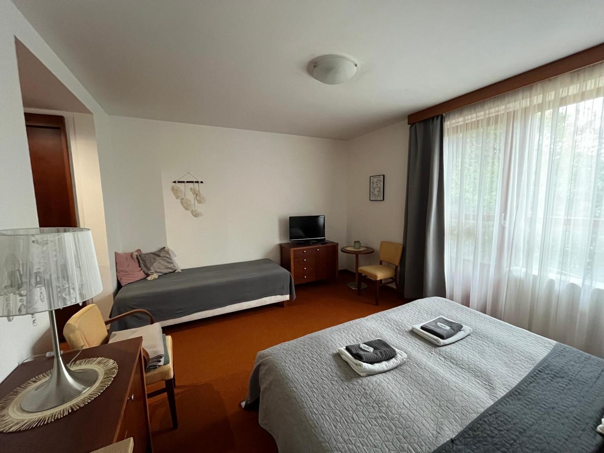Simply Rooms Славков у Бърна Екстериор снимка